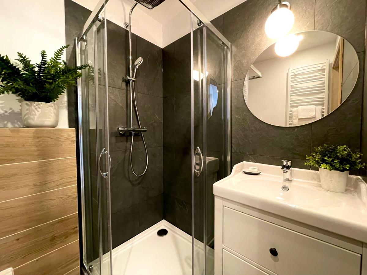 Riversidesuite. Краков Экстерьер фото